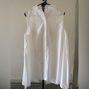 New York&Company Blouse-Button Down-white-bows-Size L